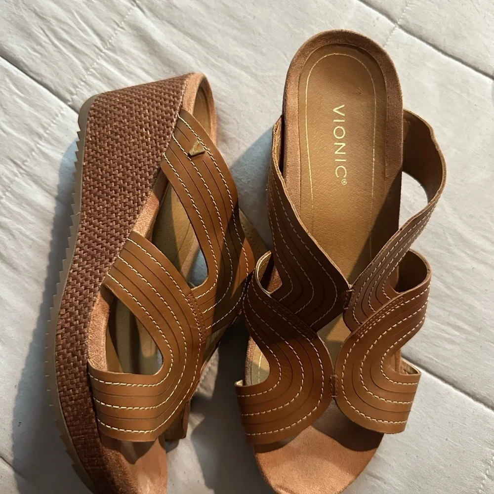 Vionic Brown Wedge Sandals